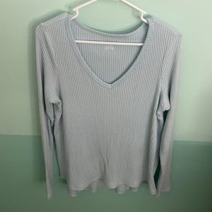 American Eagle sweater shirt